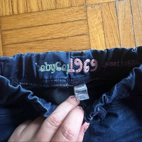 BabyGap littlest legging jeans - Picture 2 of 4